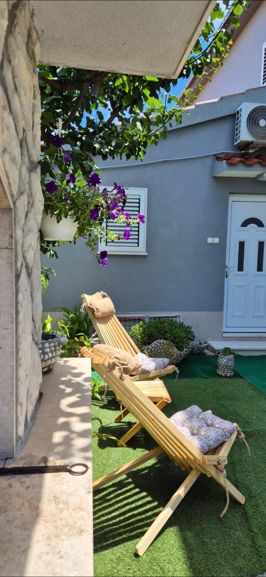 Apartmani Pina 2 Kastela Ruang foto